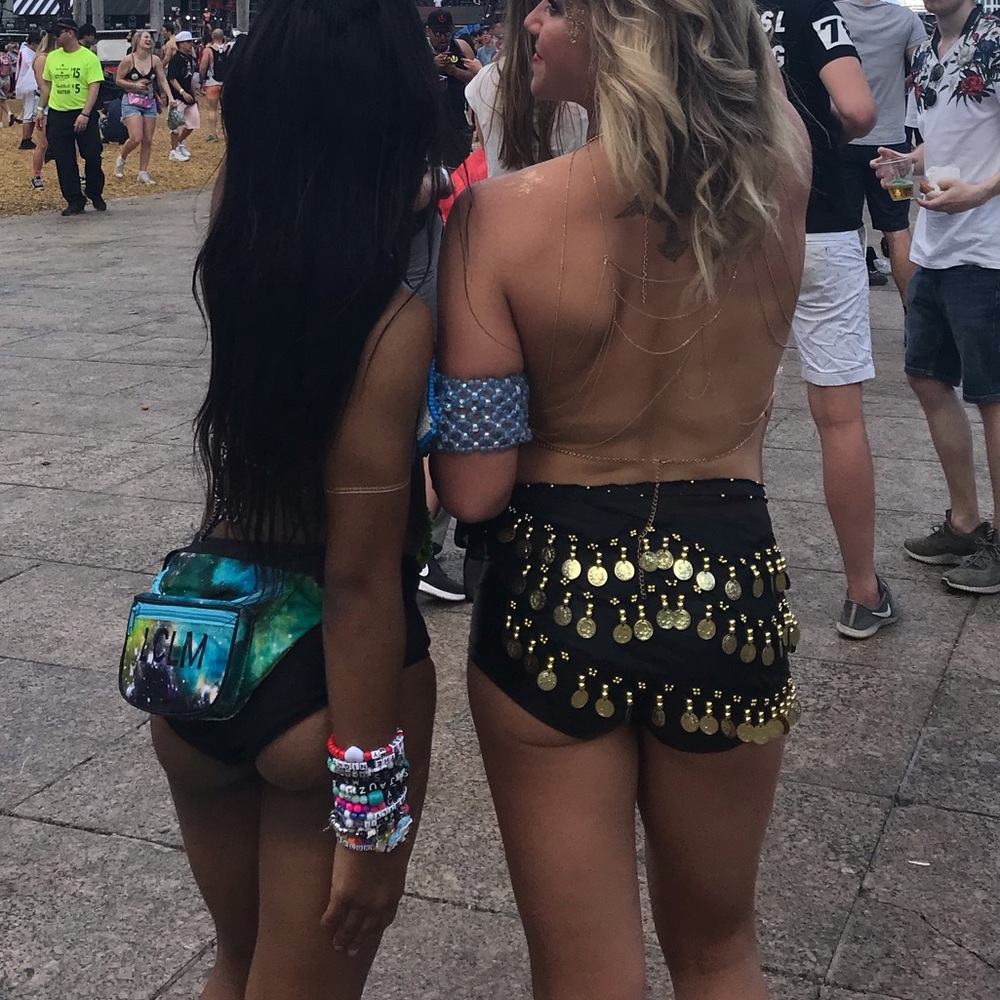 Black and gold chain skirt or top